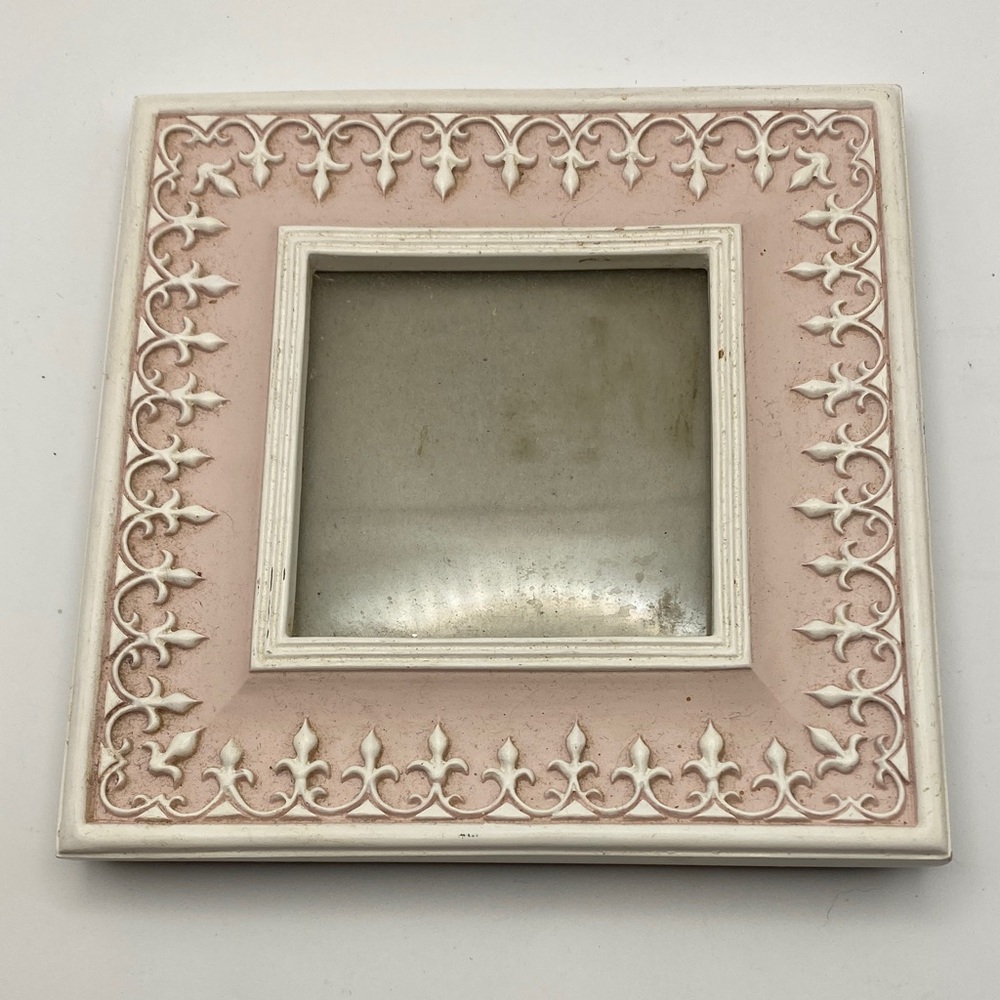 Elegant Pink and White Picture Frame
813